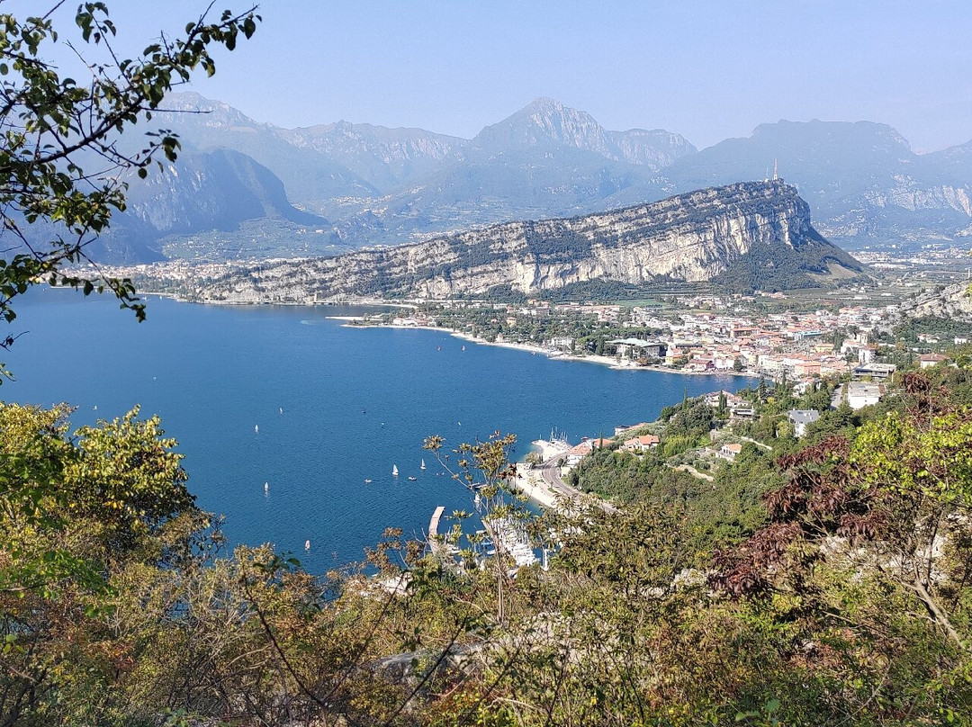 Sentiero panoramico Busatte Tempesta-托尔博莱必去景点