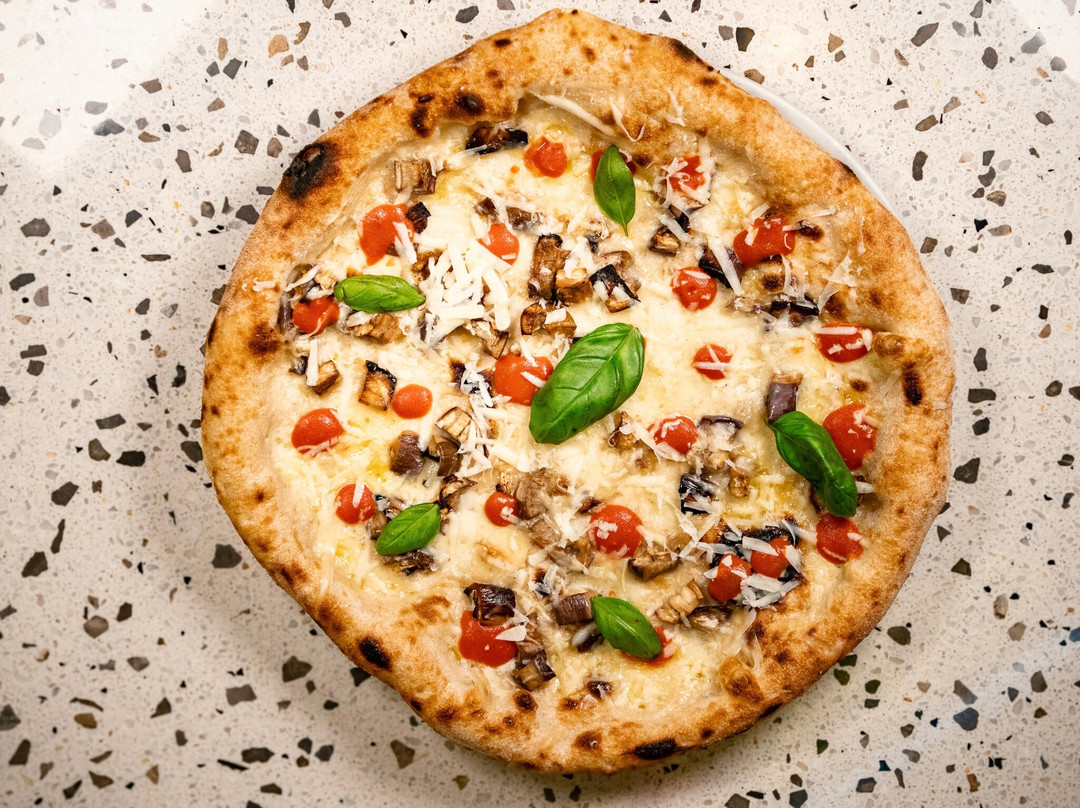 Glory POP - Via Bronzetti