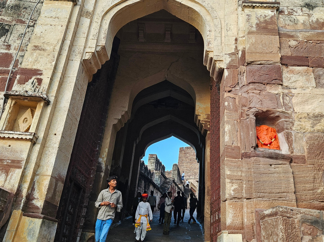 Motorcycle Expeditions-默纳利必去景点