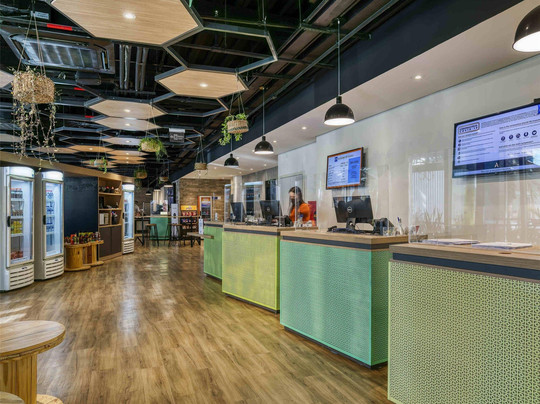 宜必思快捷贝洛奥里藏特萨瓦西酒店