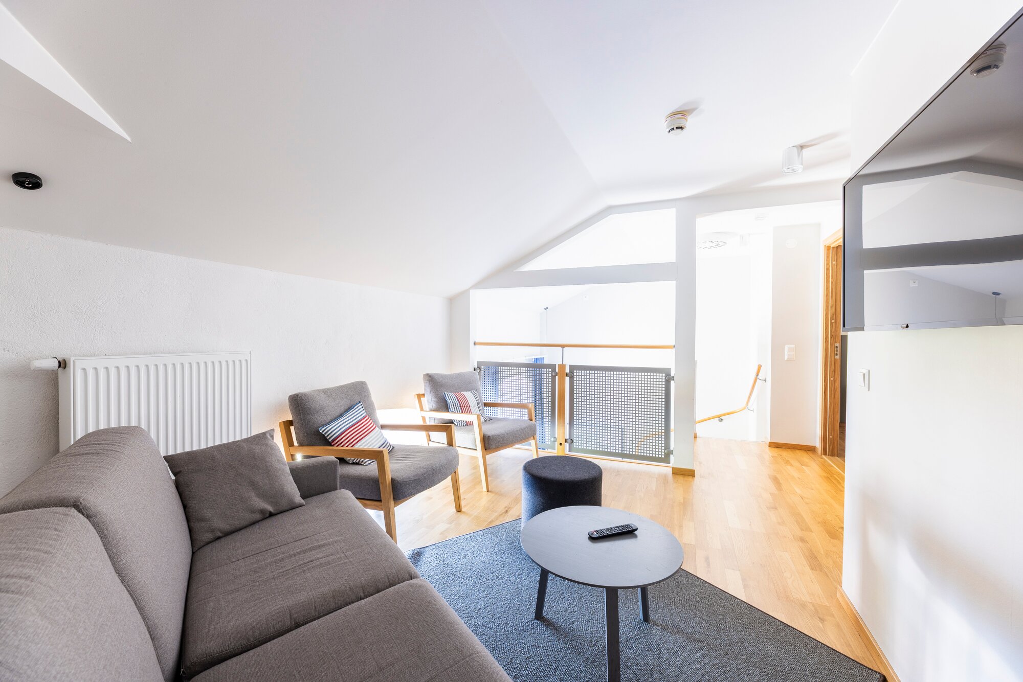 尼亚瓦韦特公寓酒店-客卧