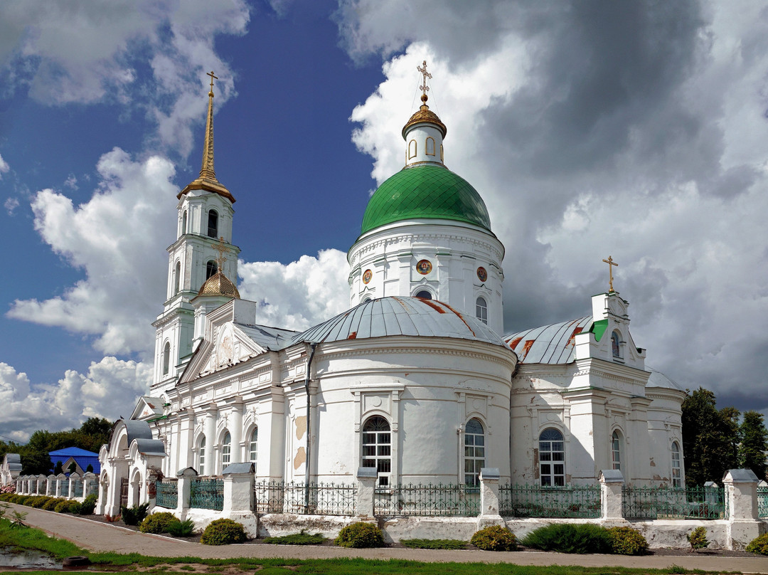 Holy Trinity Church-Tuma必去景点