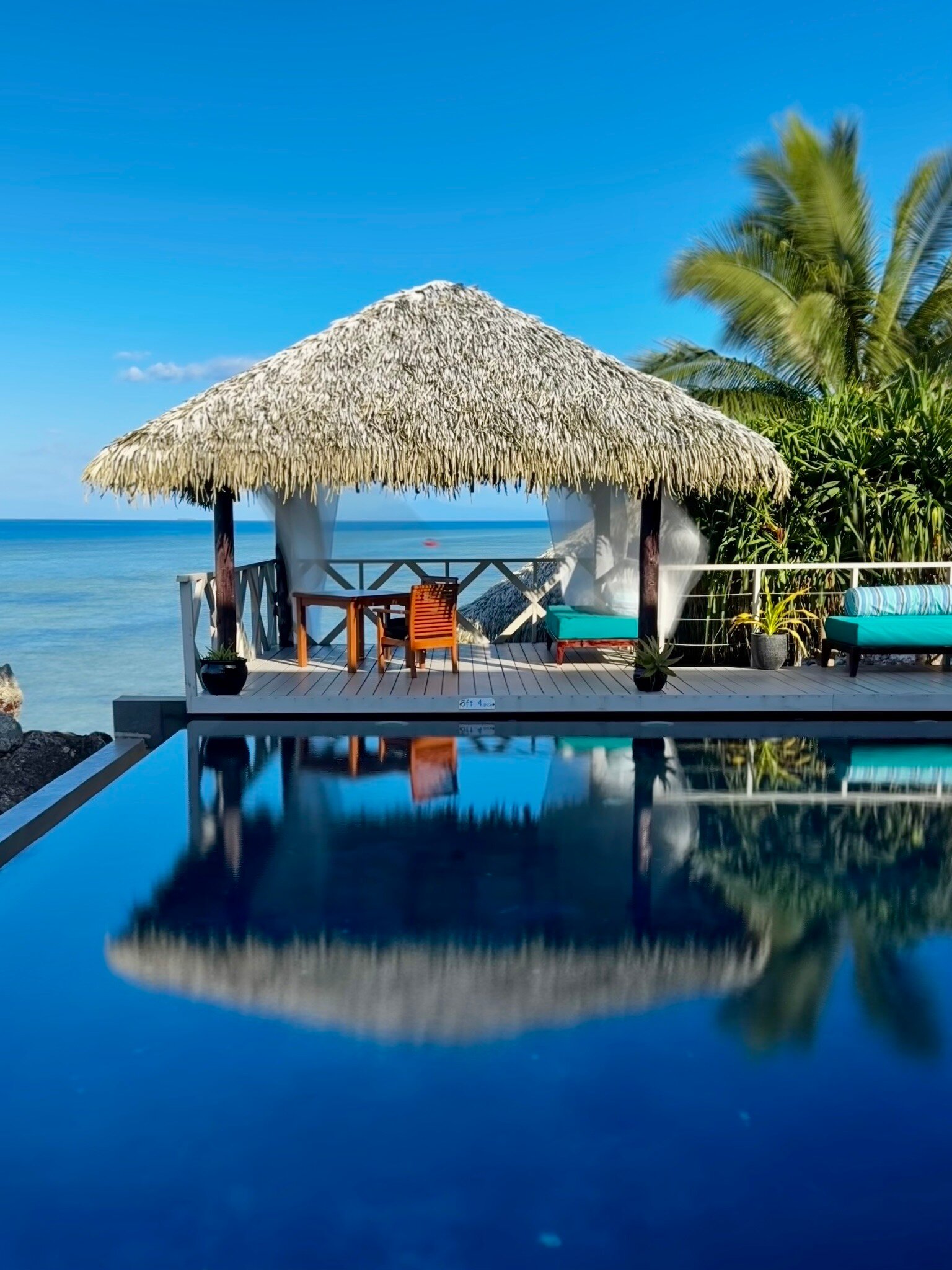 塔底莱岛度假村-官方