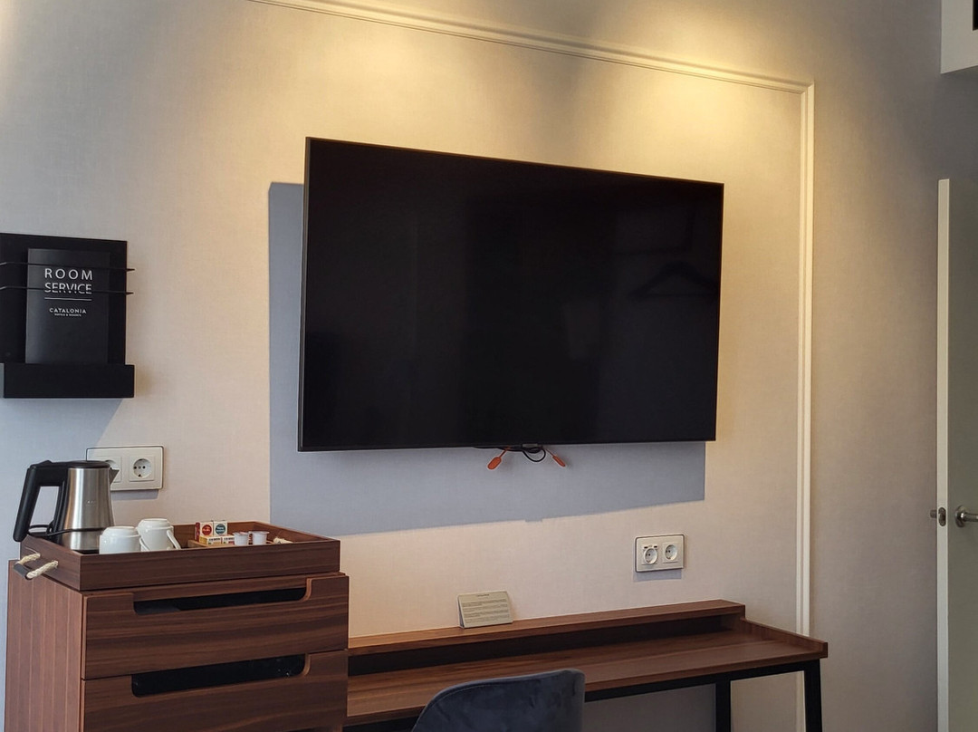 加泰罗尼亚支柱酒店主图