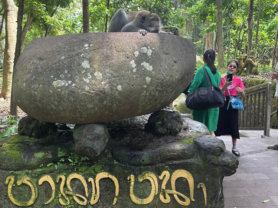 Deka Bali Travel-克隆孔必去景点