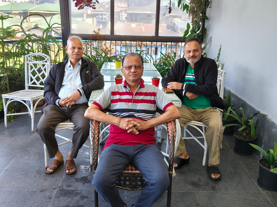 Sumi Queen's Yard Rink Mall Darjeeling主图