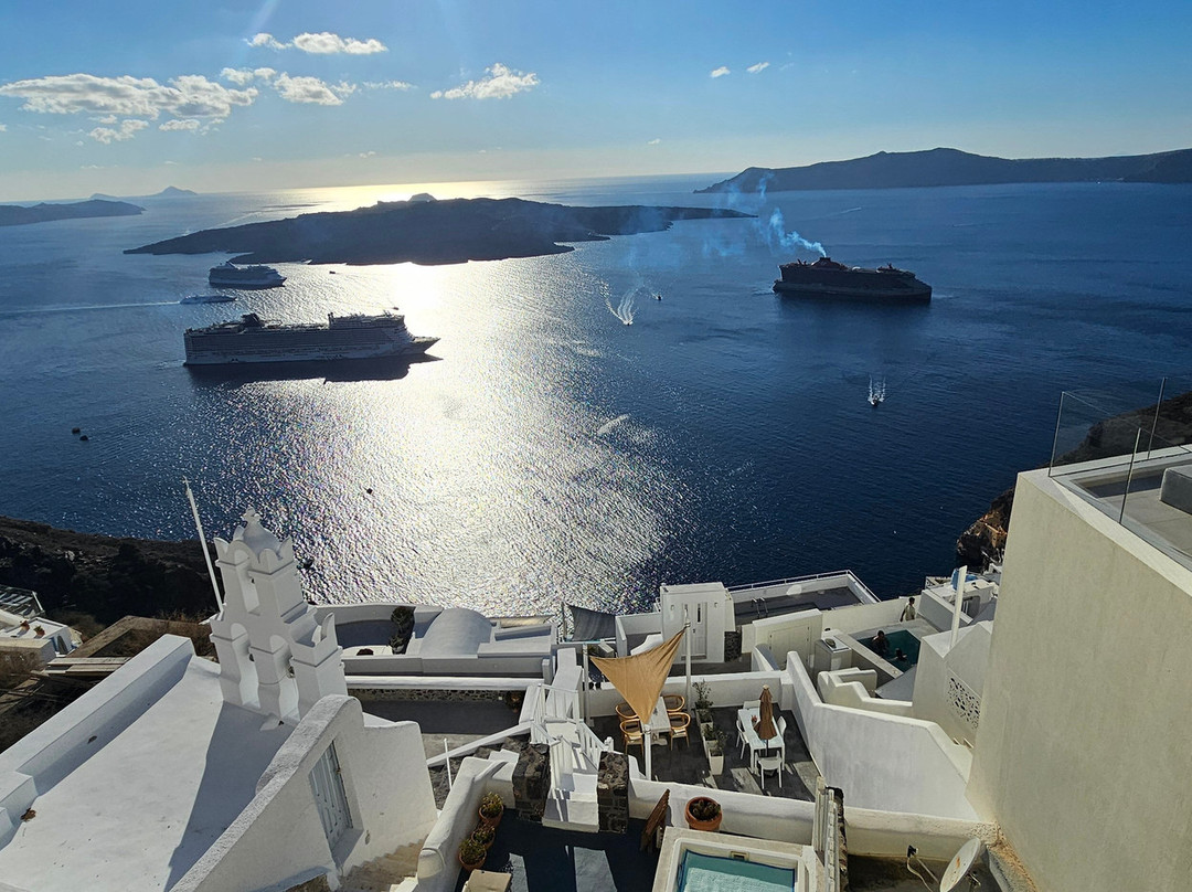 Asha Luxury Suites主图