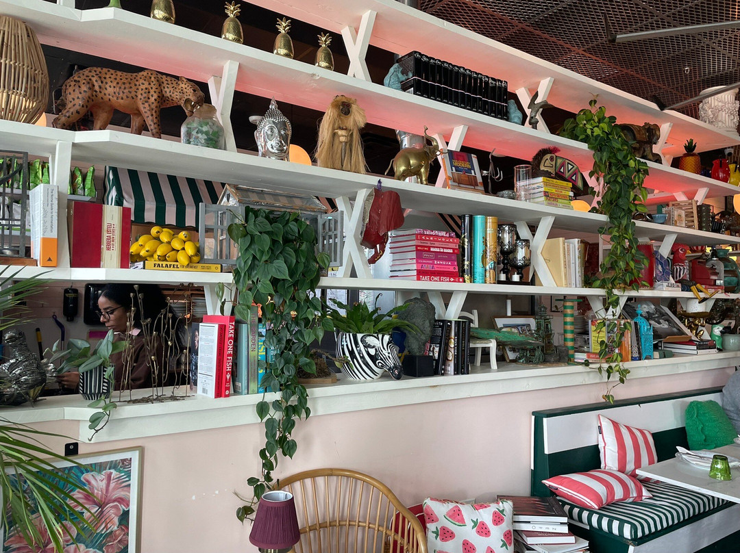 Florence and the Spice Boys