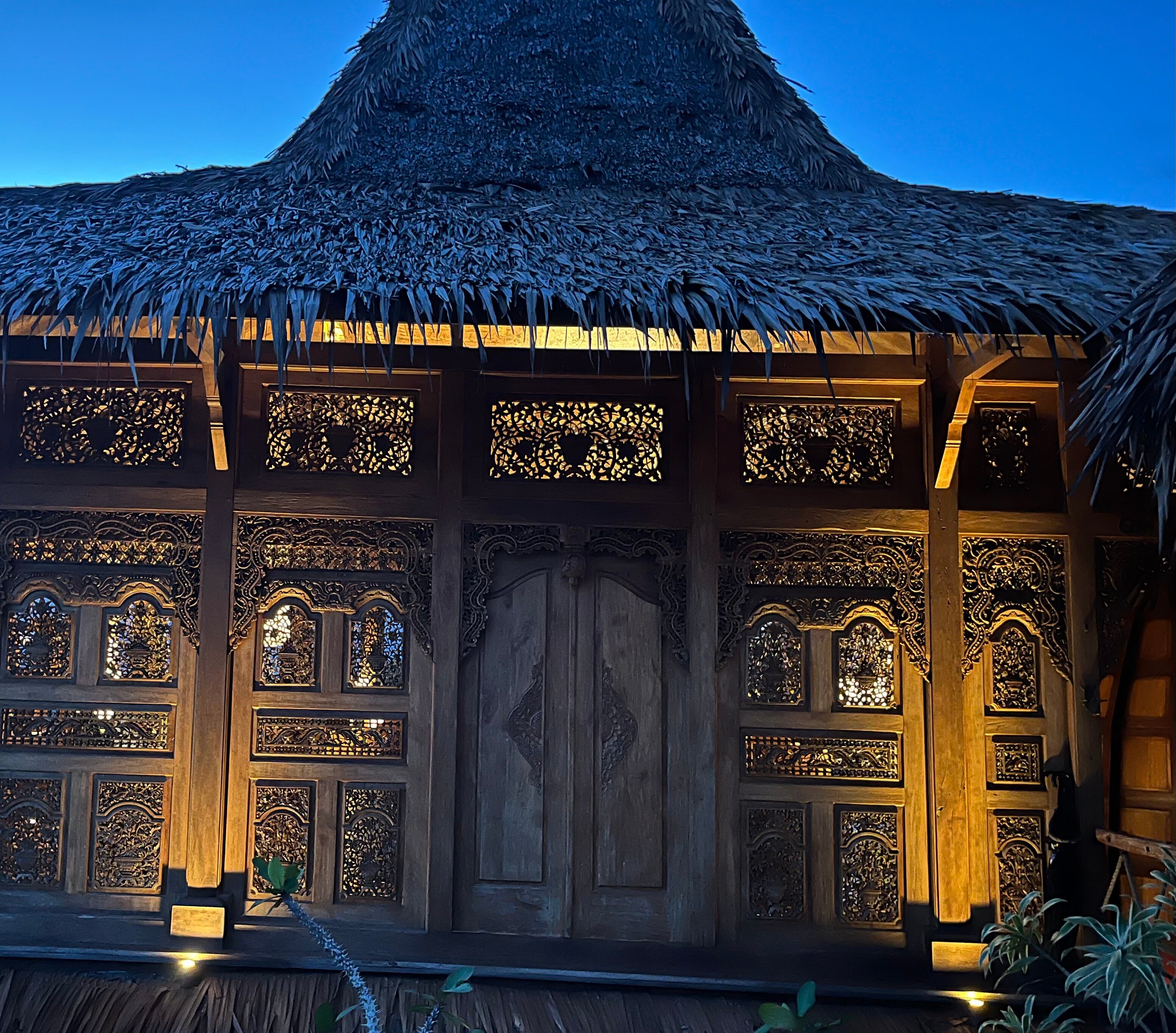 Tira Vilagna Suites & Spa-浴室