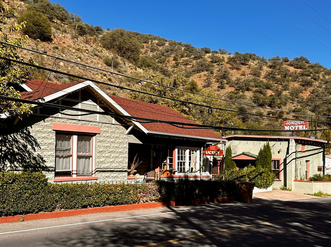 Jonquil Motel主图