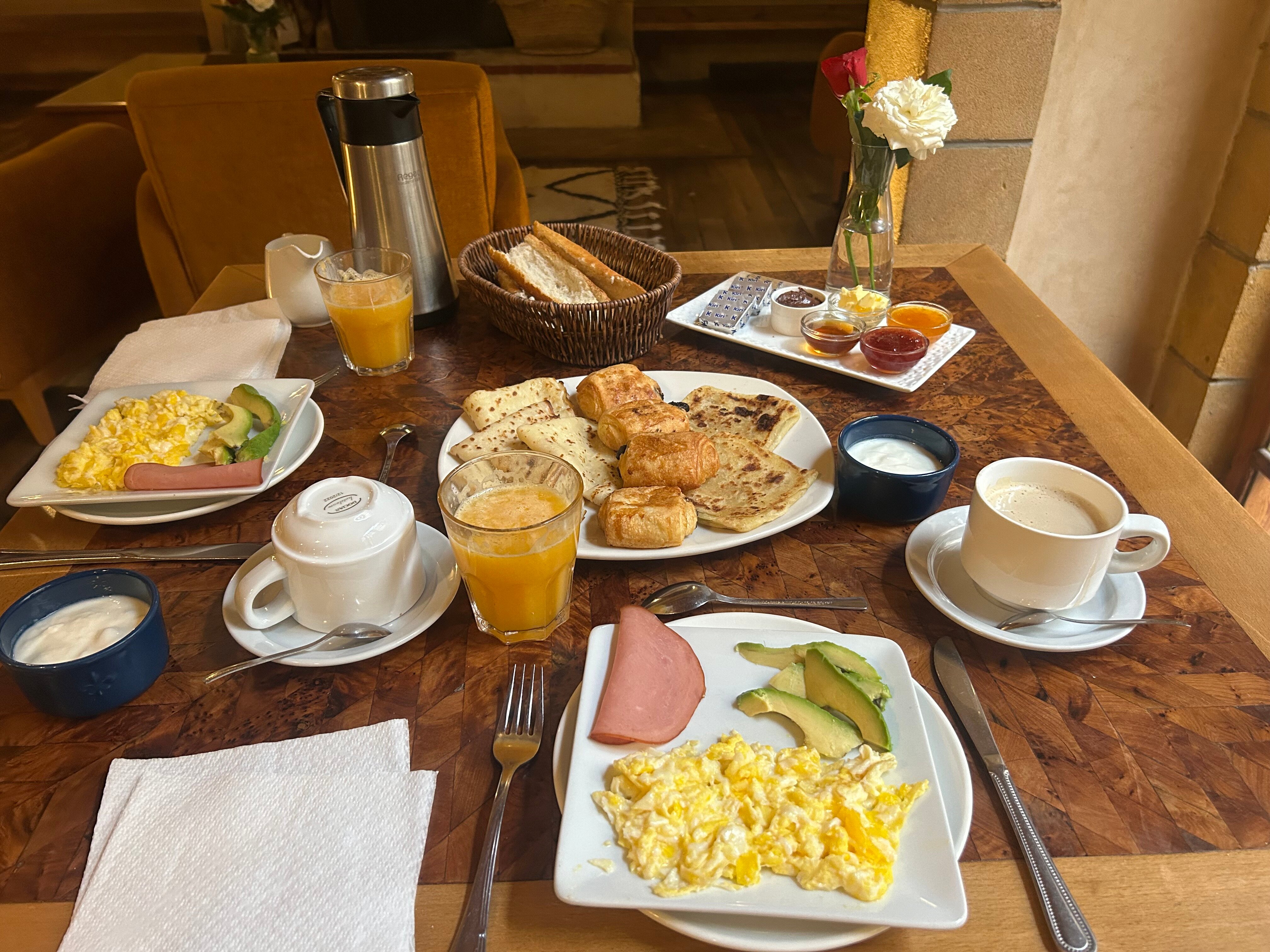 里亚德康巴莱特酒店-官方