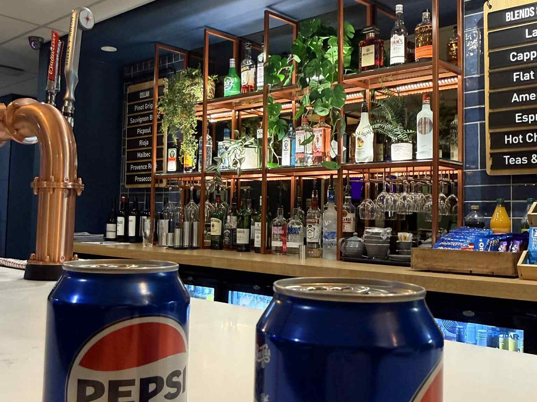 Travelodge London Harrow Hotel主图