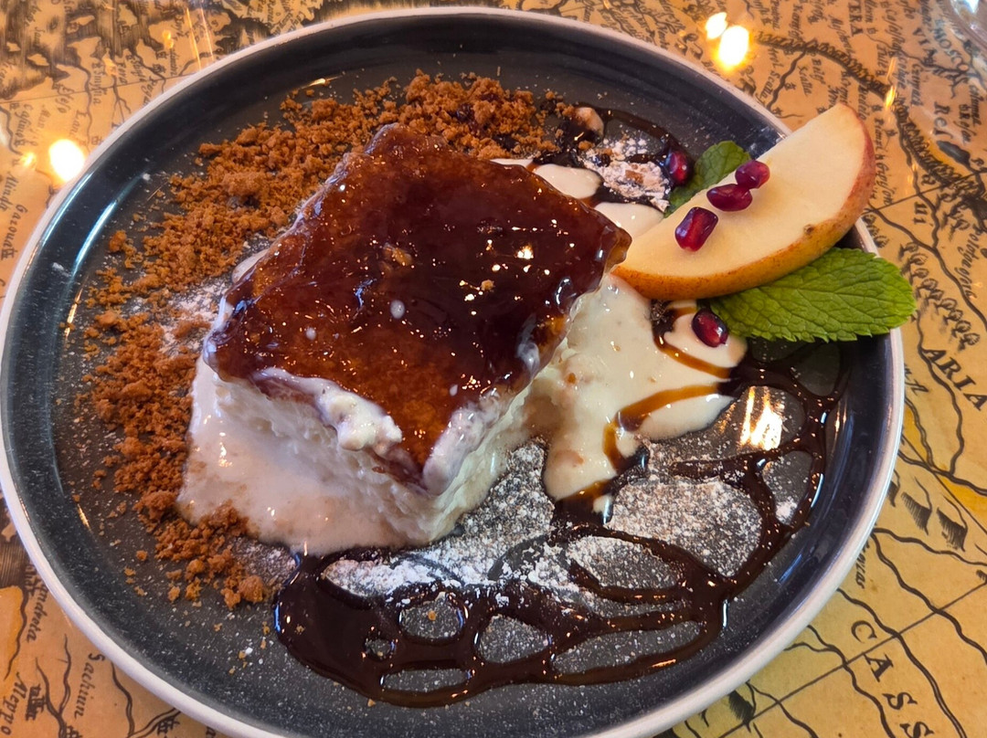 Elysian Bar & Restaurant