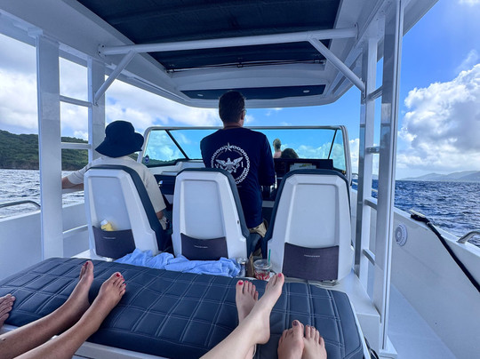 Phoenix Island Charters-圣 托马斯必去景点