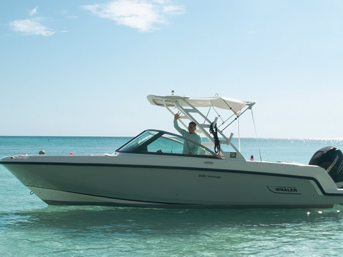 Aquaholic Charters-大开曼岛必去景点