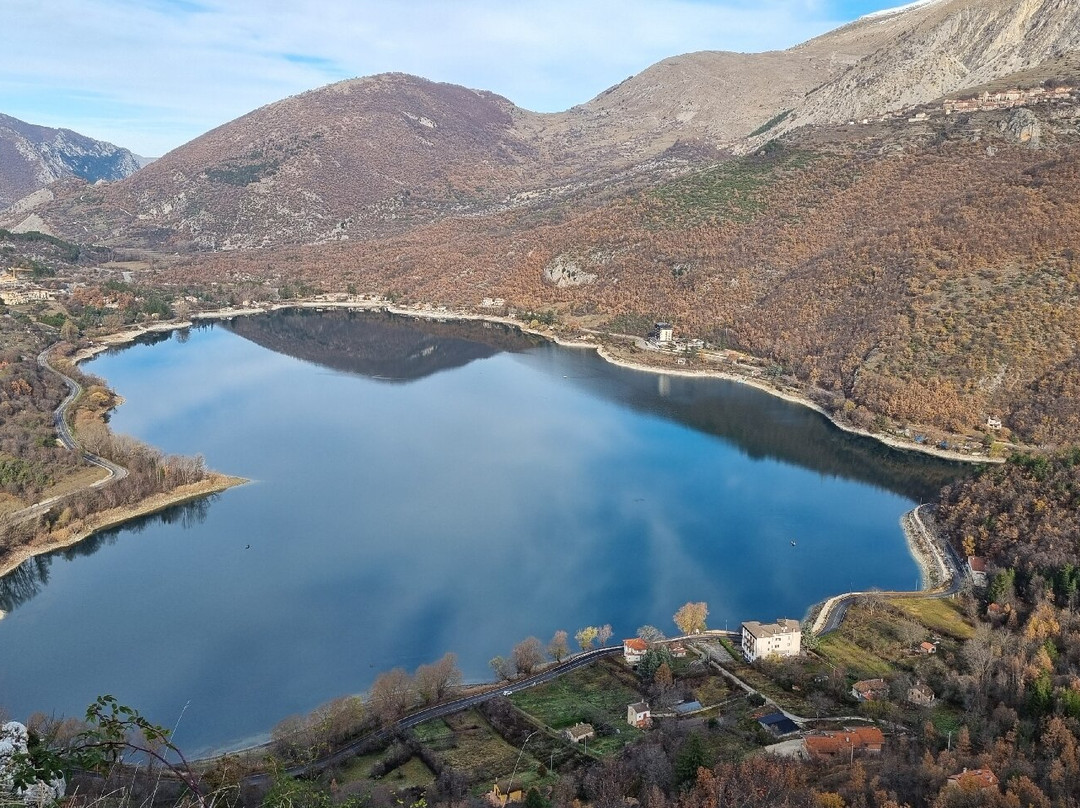 Sentiero del Cuore-Scanno必去景点