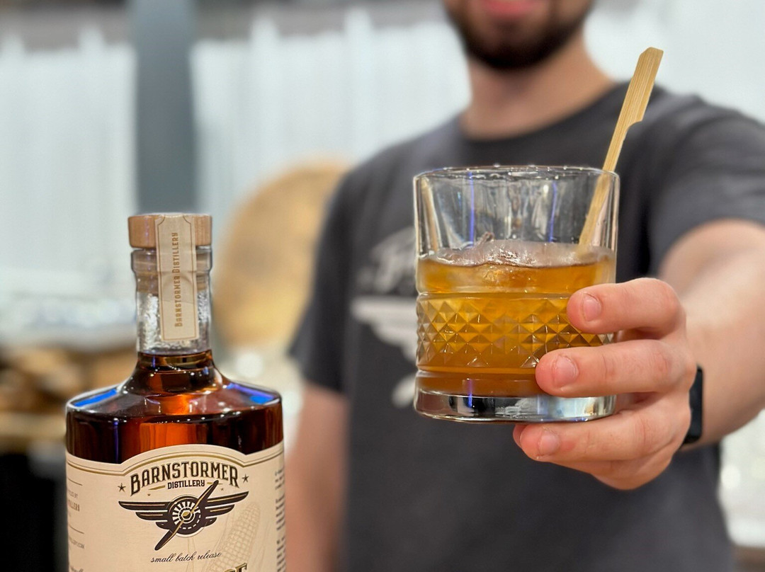 Barnstormer Distillery-罗克福德必去景点