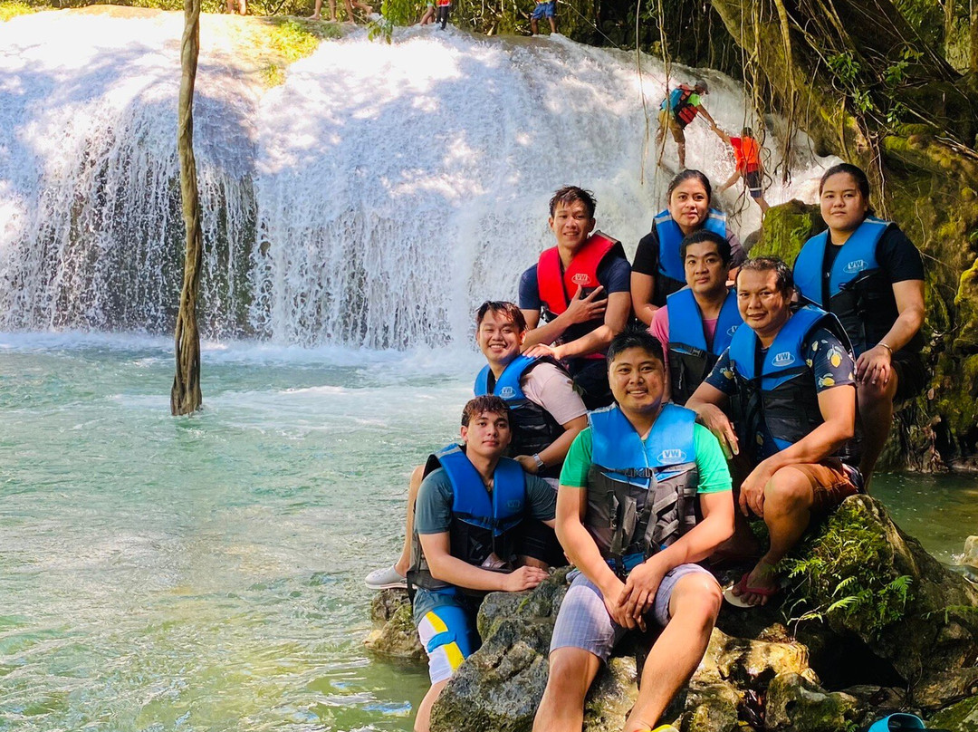 Blue Water Falls and Cave-Baggao必去景点