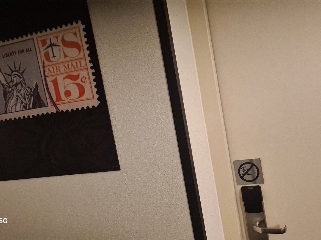 Bastion Hotel Amsterdam Airport主图