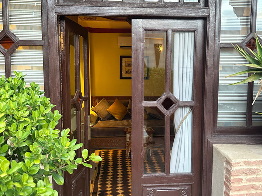 拉美森阿拉伯酒店主图