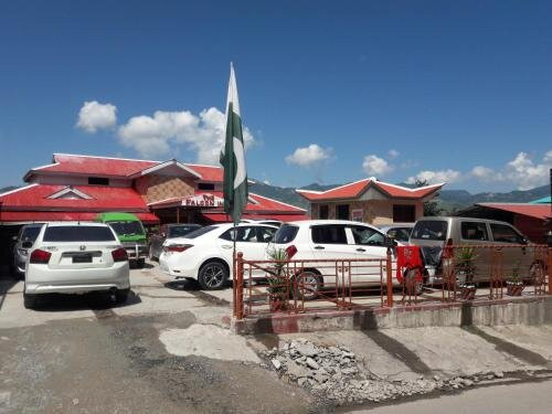 Hotel Falcon Inn主图