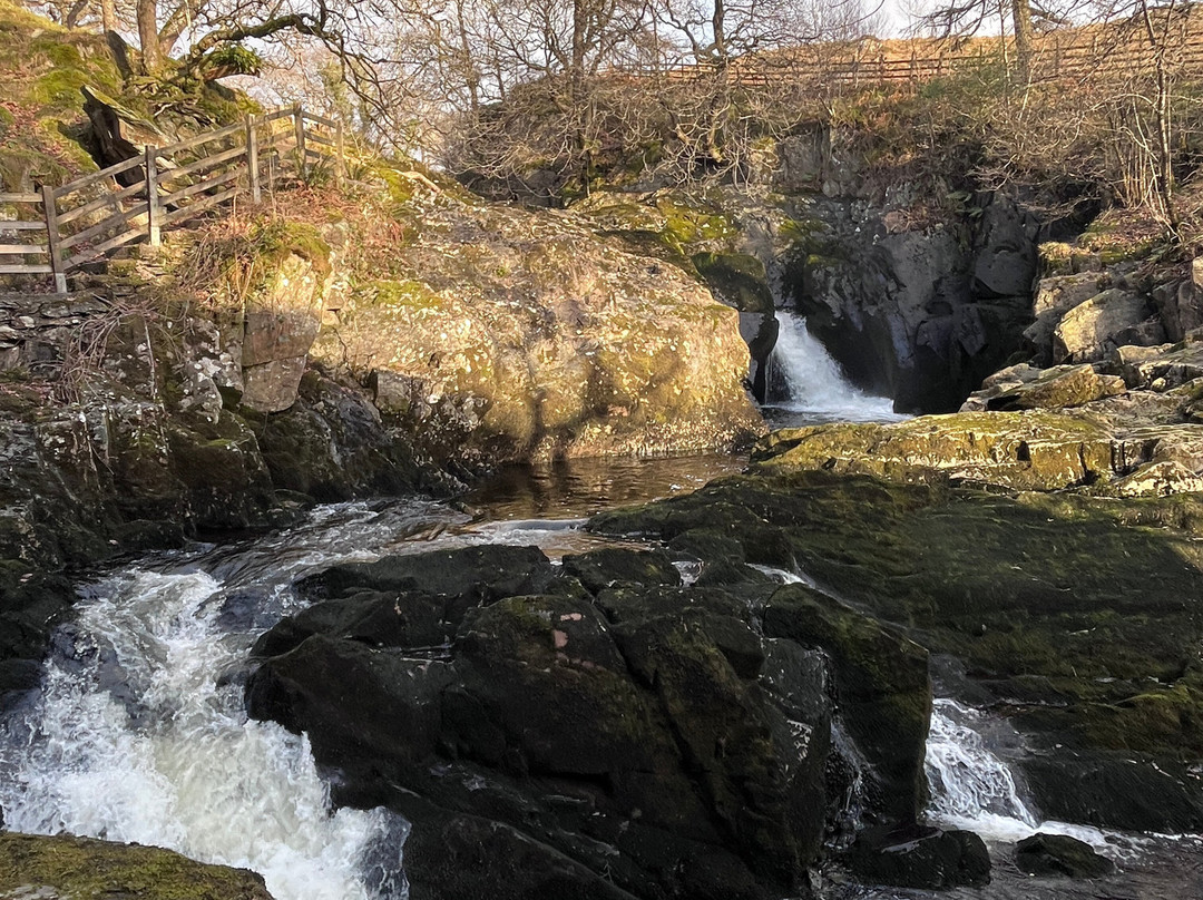 英格尔顿瀑布步道-Ingleton必去景点