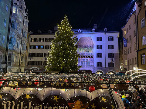 因斯布鲁克老城-茵斯布鲁克必去景点