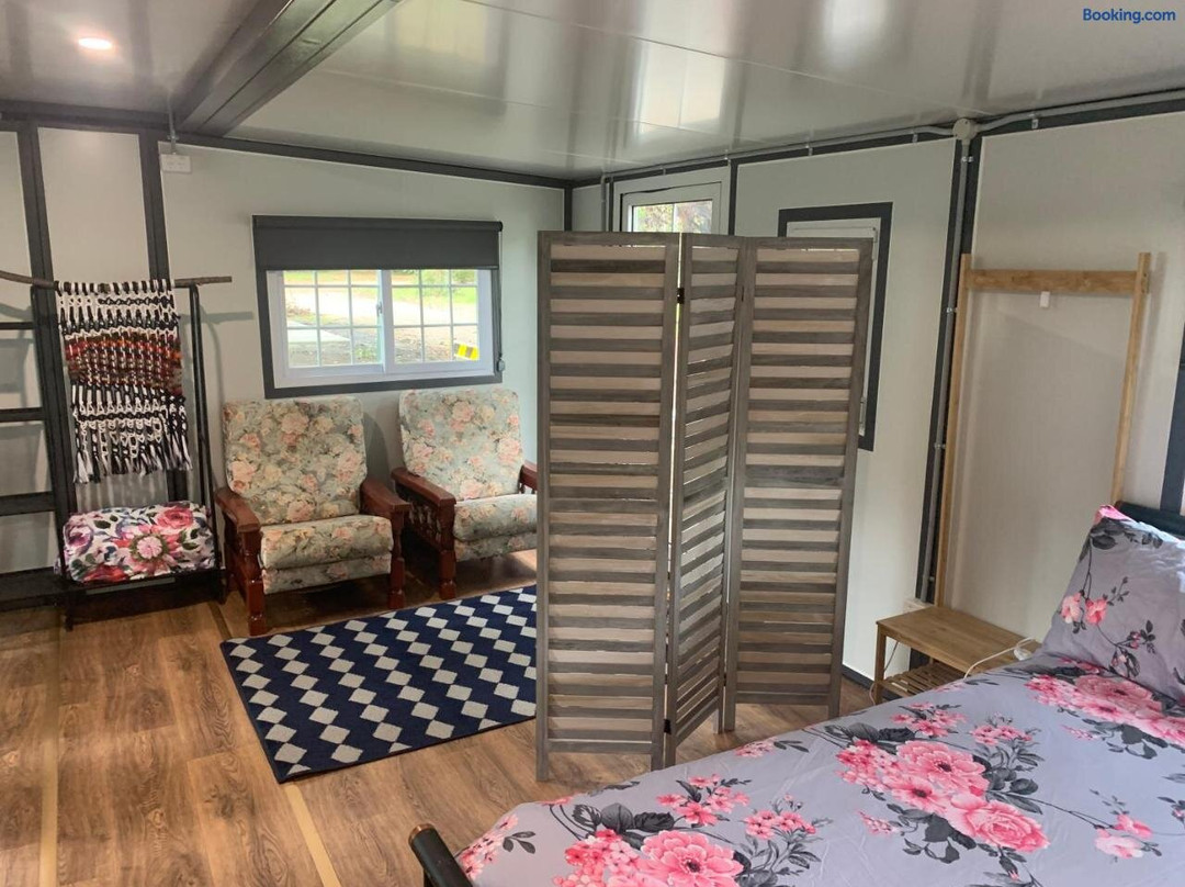 Blue Sapphire Studio Apartments