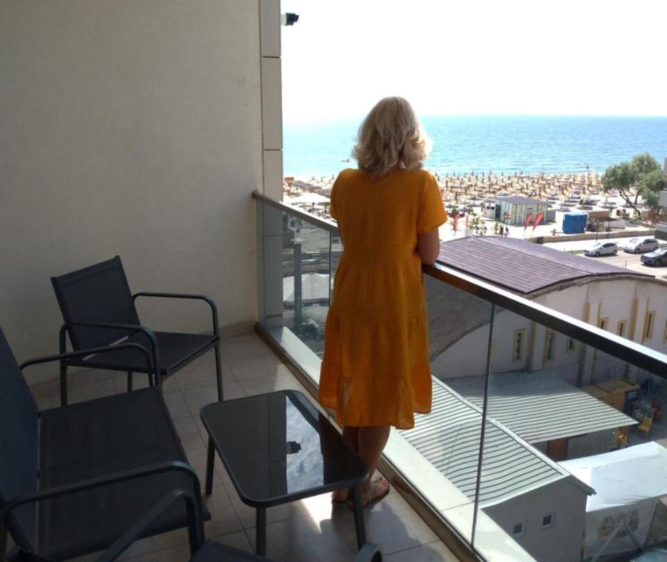 2 Apartamente Diamandi