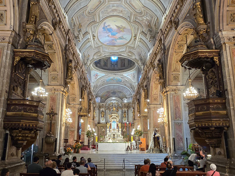 大都会大教堂-圣地亚哥必去景点