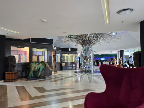 利伯维尔丽柏酒店主图