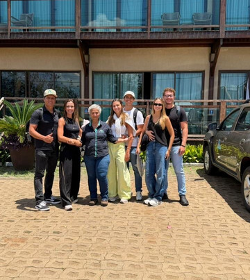 灯塔山旅馆主图