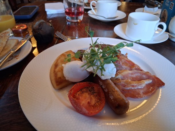 贝尔默罗艾姆斯酒店-官方