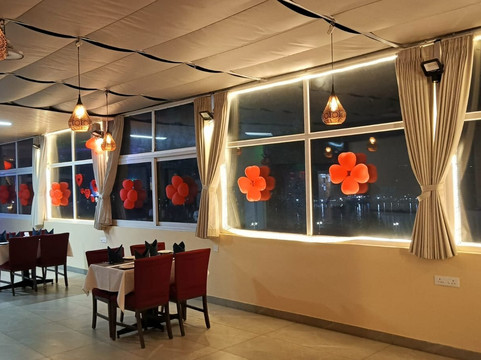 帕克精华酒店主图