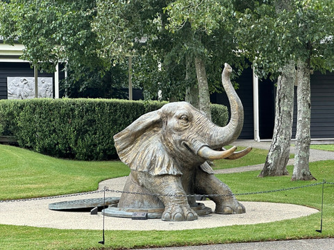 Sculptureum-马塔卡纳小镇必去景点