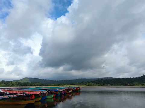 Dudhni Lake-锡尔瓦萨必去景点