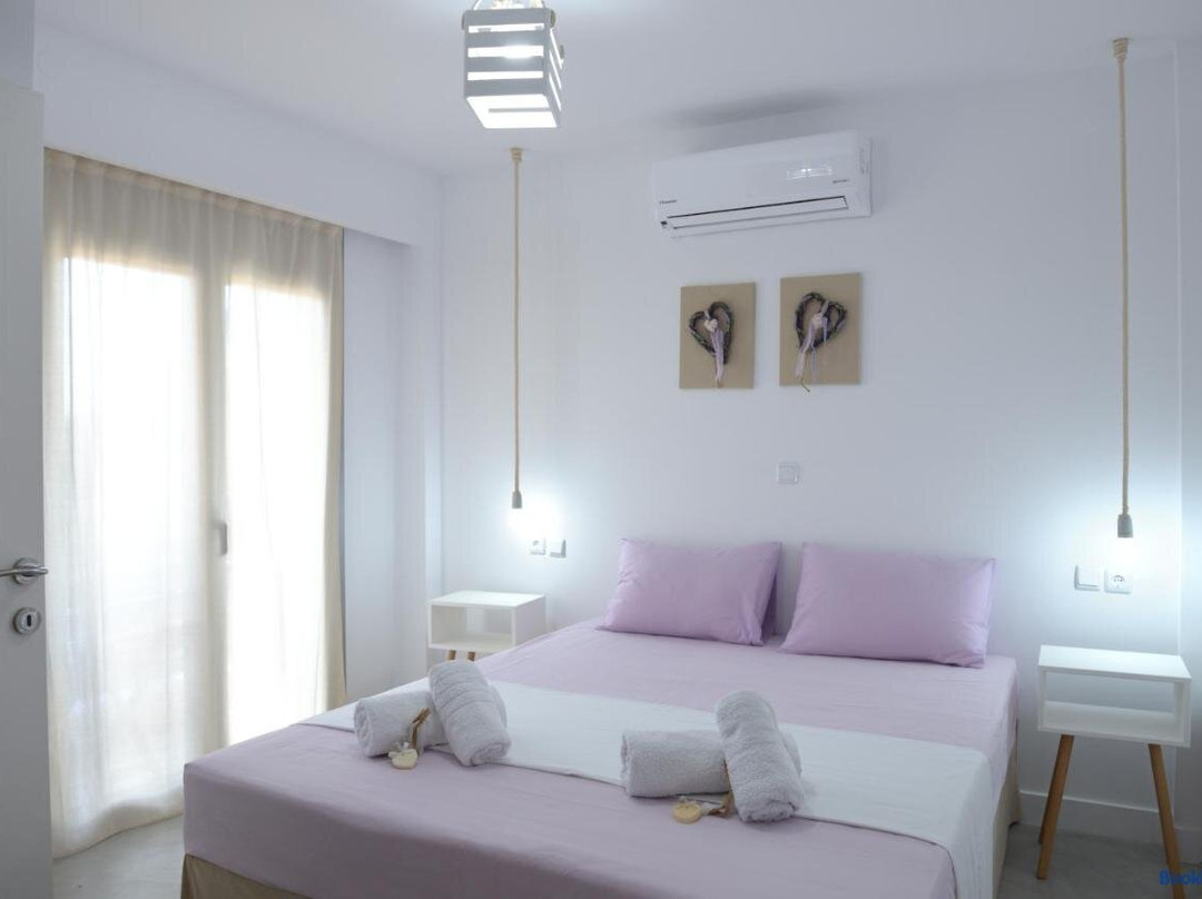 Axos Apartments