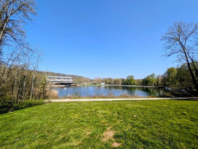 Parc du Hangar Y - Bassin de Chalais