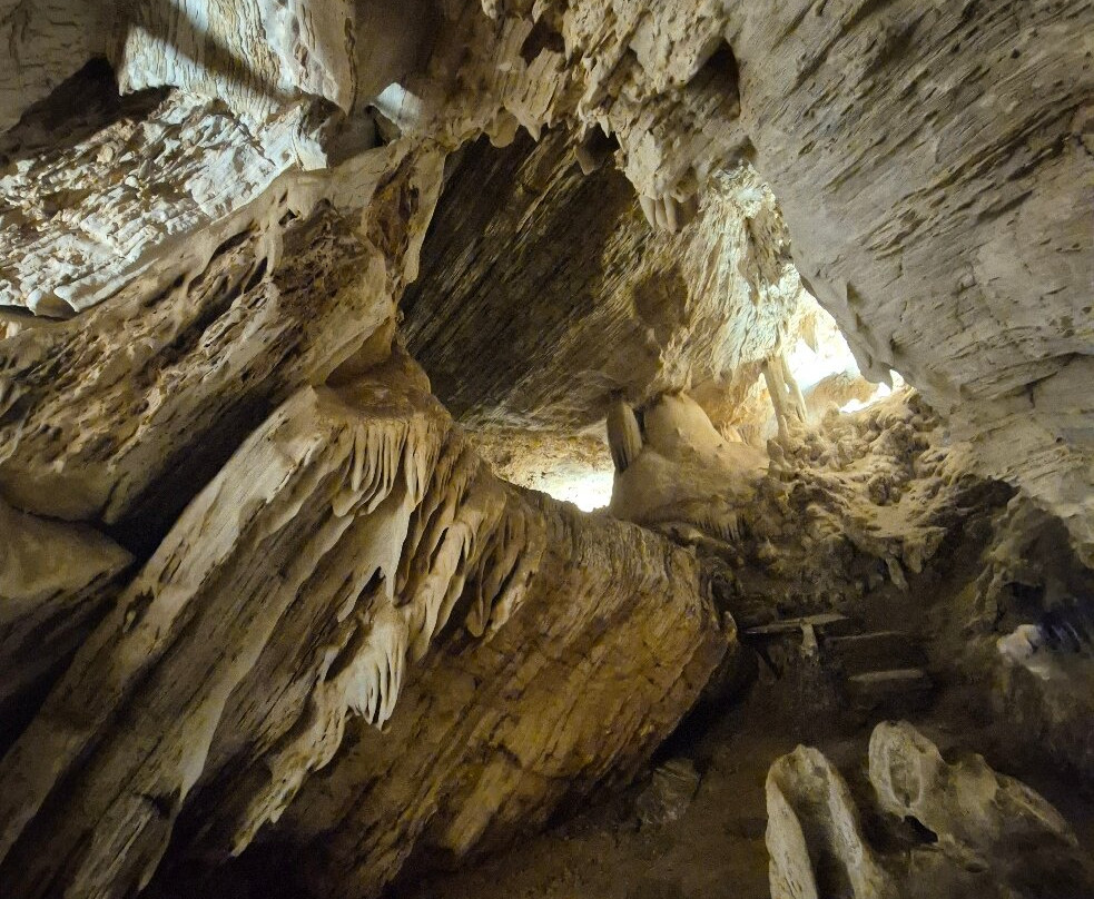 Gruta Catedral-博尼图必去景点