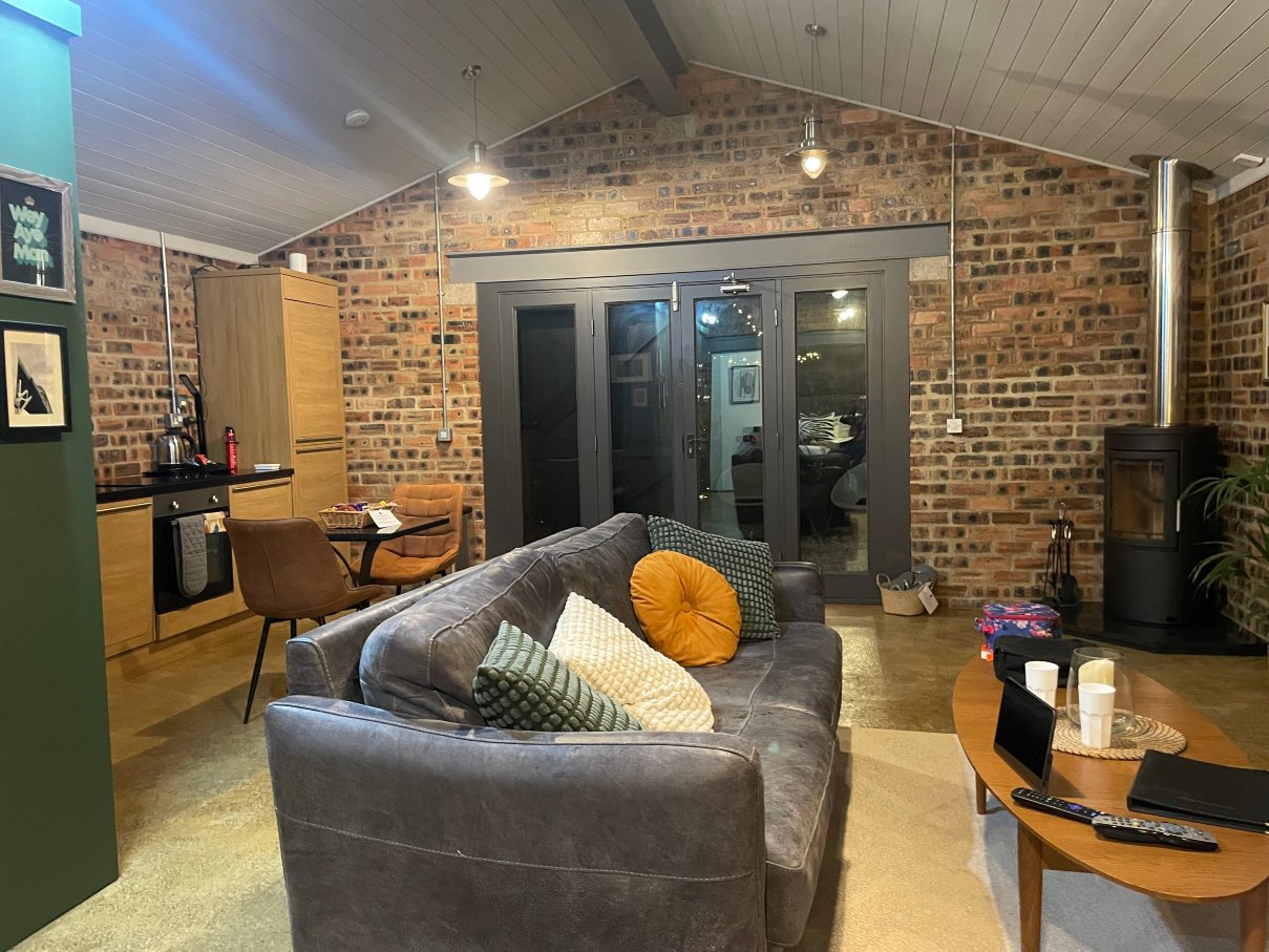 热水浴缸度假旅馆-官方