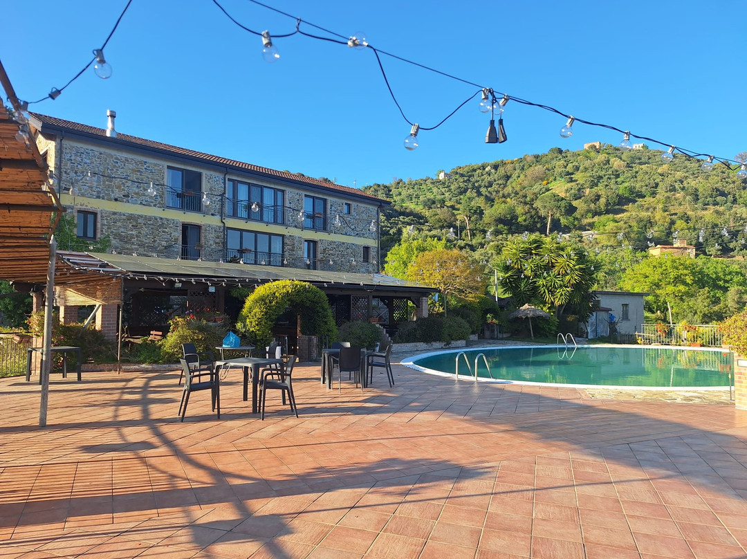 圣巴斯里欧农舍酒店主图