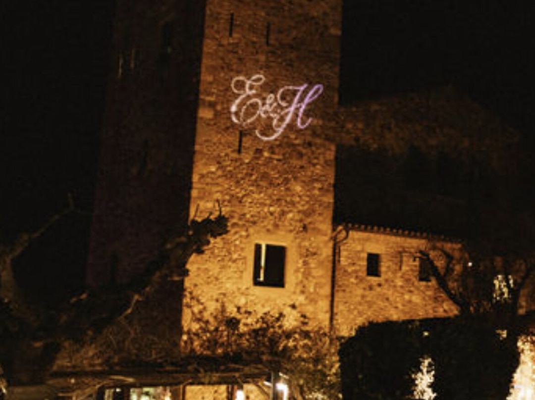 德恩波达山庄酒店主图