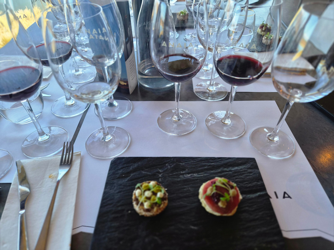 Anaia Wines