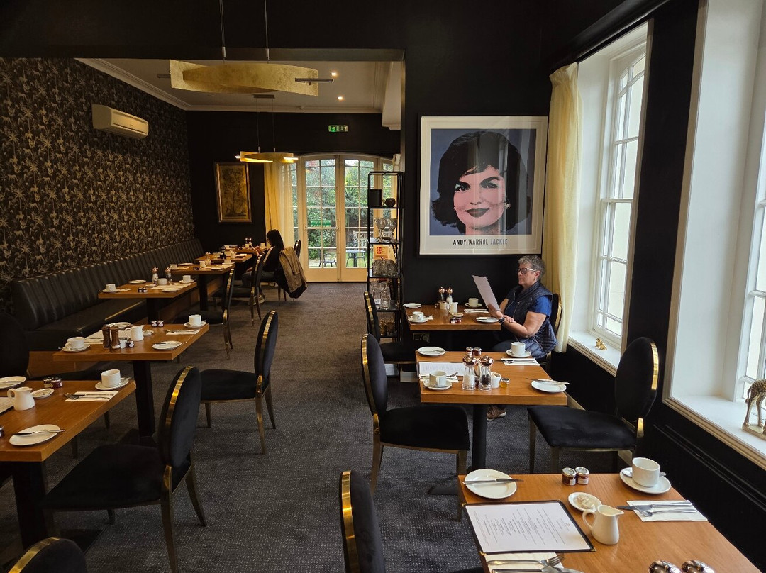 阿德莱德皇家酒店主图