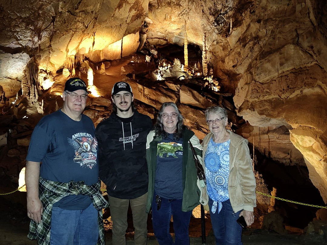 Tuckaleechee Caverns-汤森必去景点