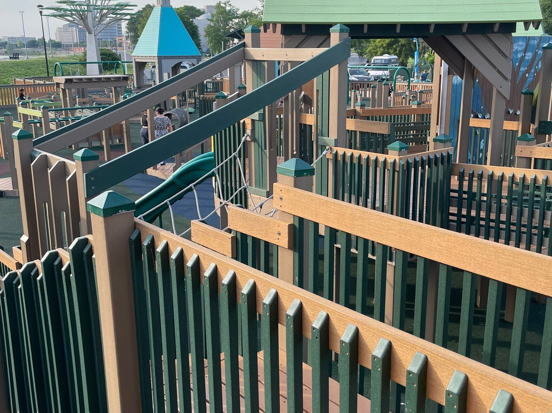 Mickey's Kingdom-埃文斯维尔必去景点