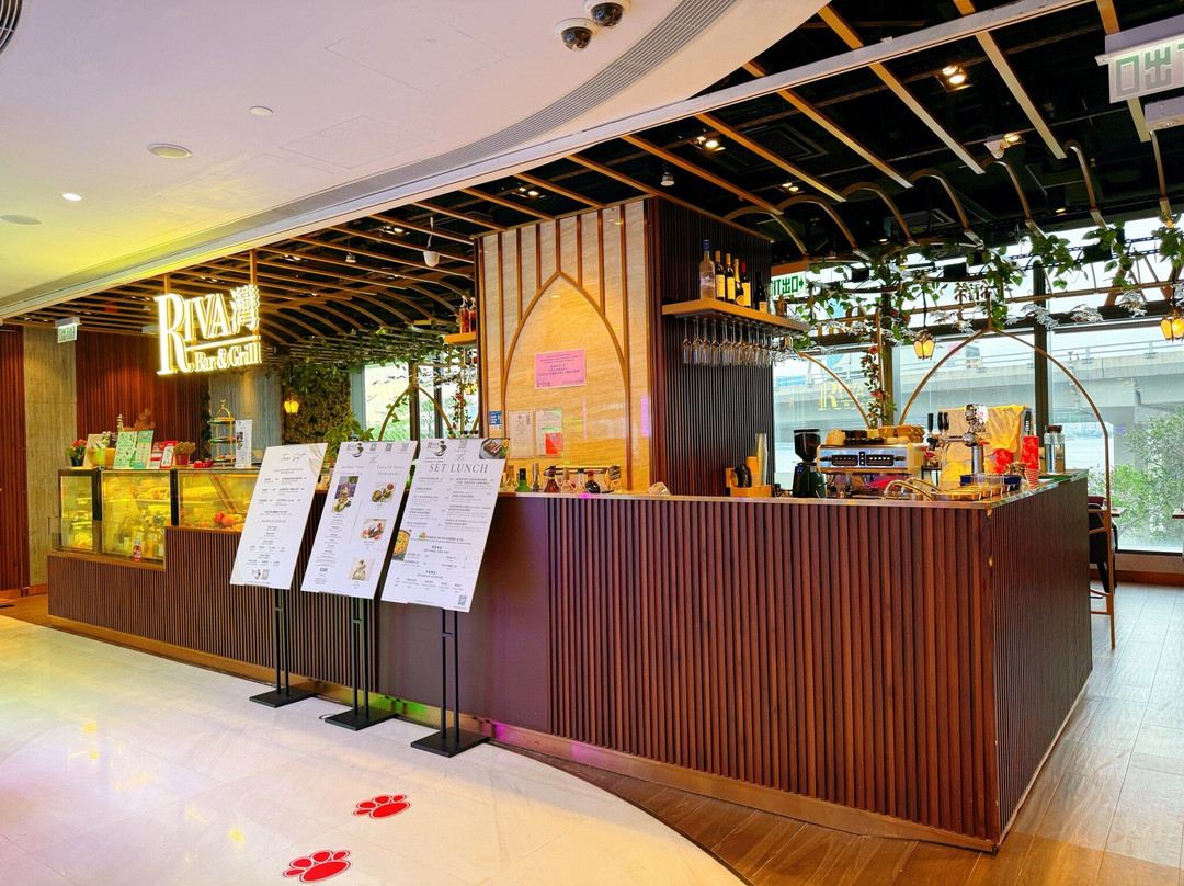 Riva灣bar&grill