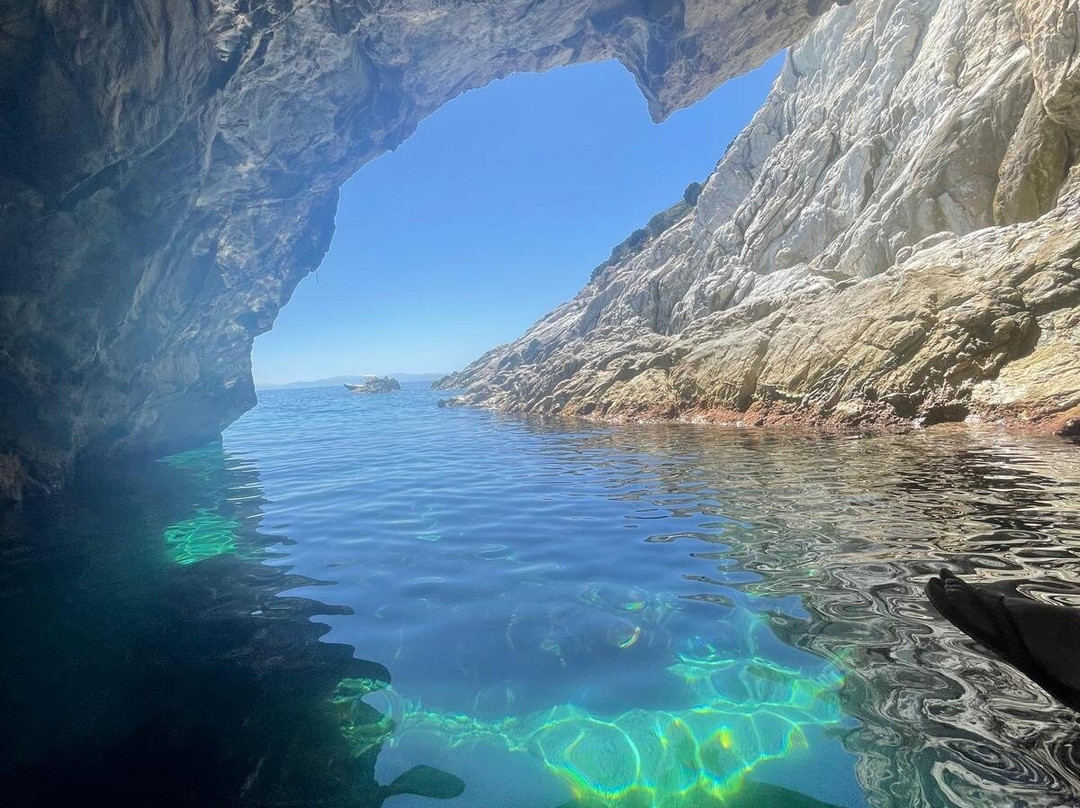 Spiaggia di Cavoli-Seccheto必去景点
