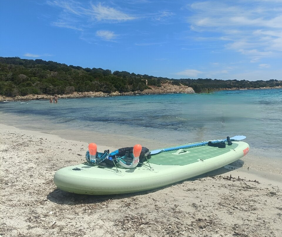 Spiaggia del Relitto-Caprera必去景点
