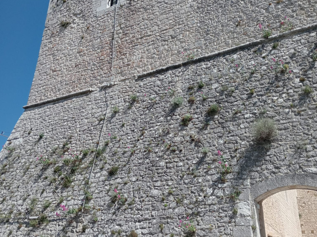 Castello Monforte-坎波巴索必去景点